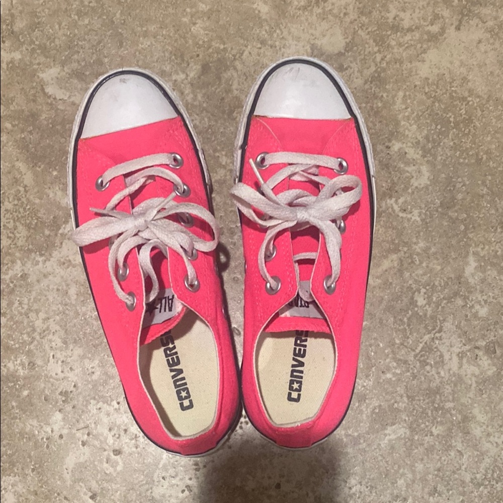 Converse Women's Pink Sneakers